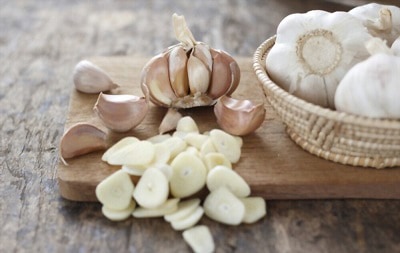 garlic-sun-requirements